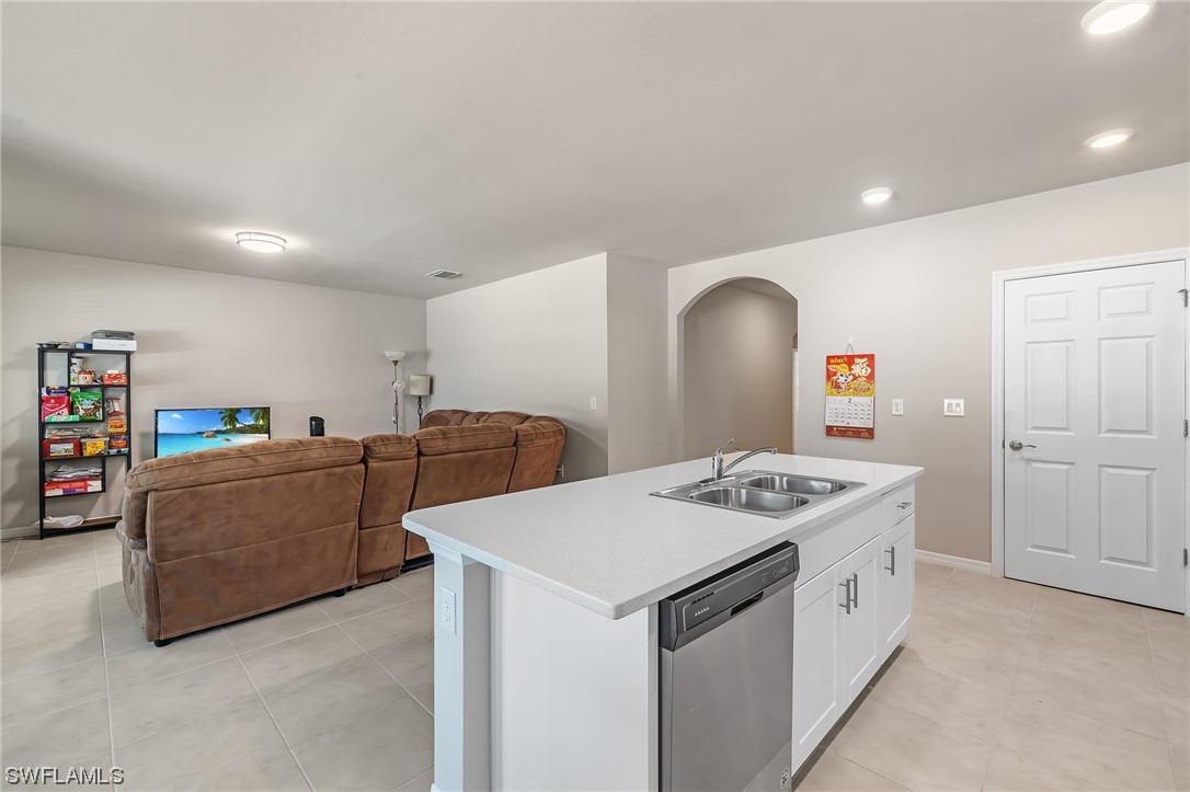 17504 Oriole Road Fort Myers, FL 33967 - Photo 5 of 23 a utility room with washer and dryer