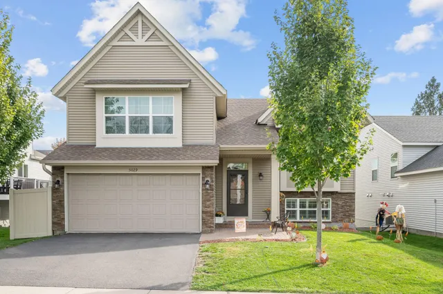 $650,000 | 5029 Oak Street, Maple Plain, MN 55359