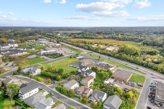 $650,000 | 5029 Oak Street, Maple Plain, MN 55359