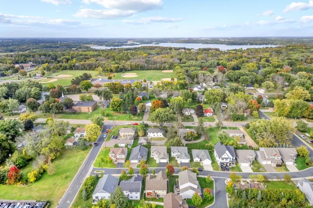 $650,000 | 5029 Oak Street, Maple Plain, MN 55359