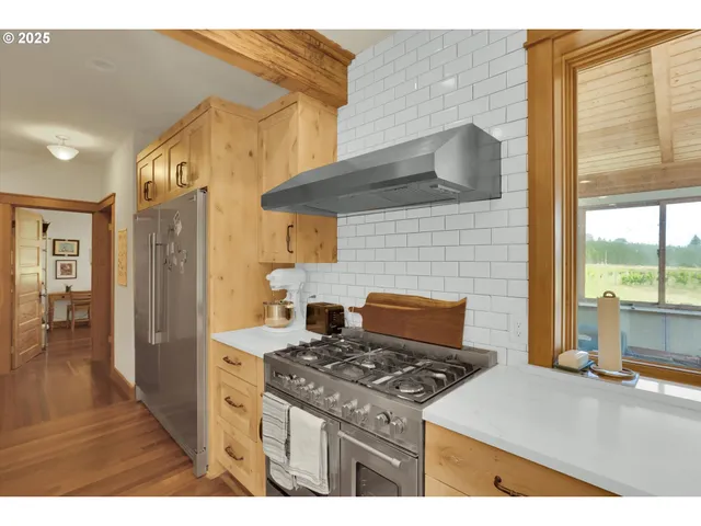 $2,730,000 | 47266 Southwest Carpenter Creek Road, Forest Grove, OR 97116