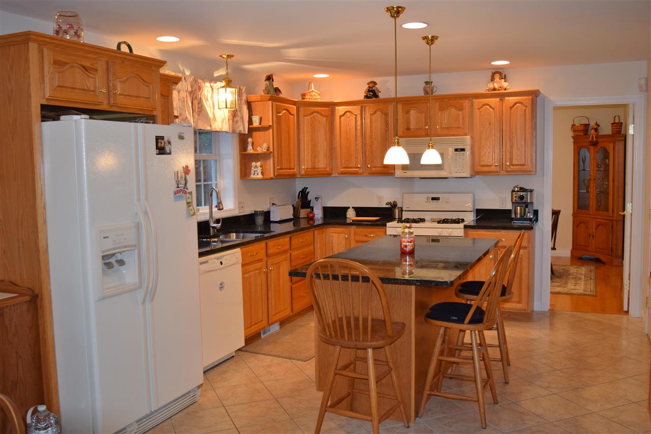 298 Nice Way Colchester, VT 05446 - Photo 8 of 27 Gallery Image 8