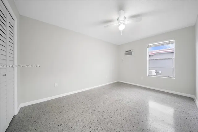 $2,200 | 40 West 4th Street, Unit 5, Hialeah, FL 33010