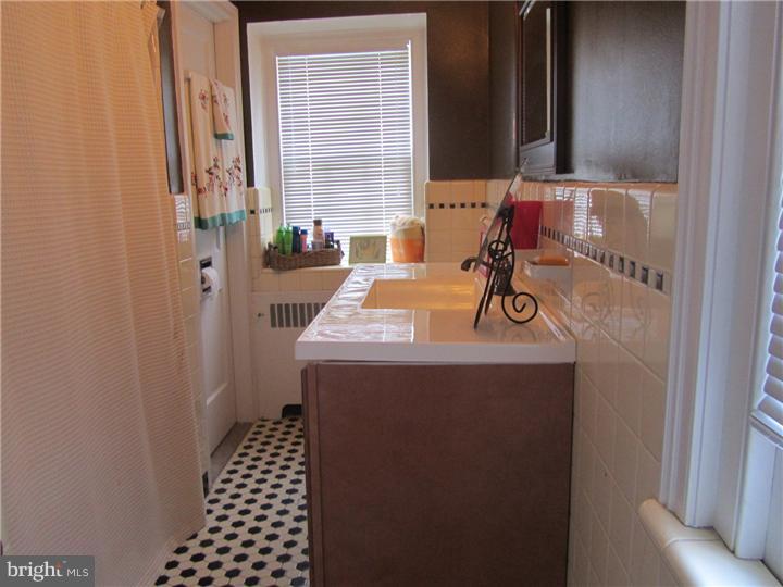 215 Waring Road Elkins Park, PA 19027 - Photo 18 of 25 Bathroom