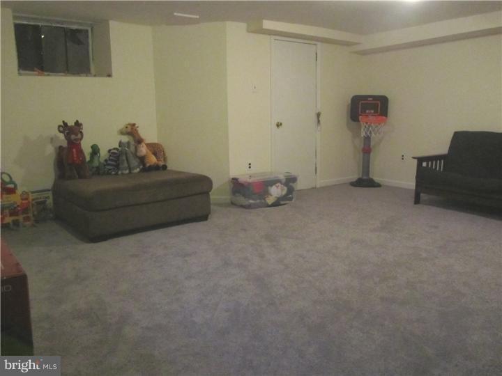 215 Waring Road Elkins Park, PA 19027 - Photo 20 of 25 Basement - Finished