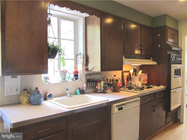 215 Waring Road Elkins Park, PA 19027 - Photo 8 of 25 Kitchen