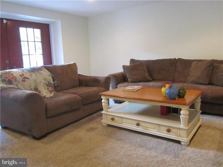 215 Waring Road Elkins Park, PA 19027 - Photo 10 of 25 Family Room