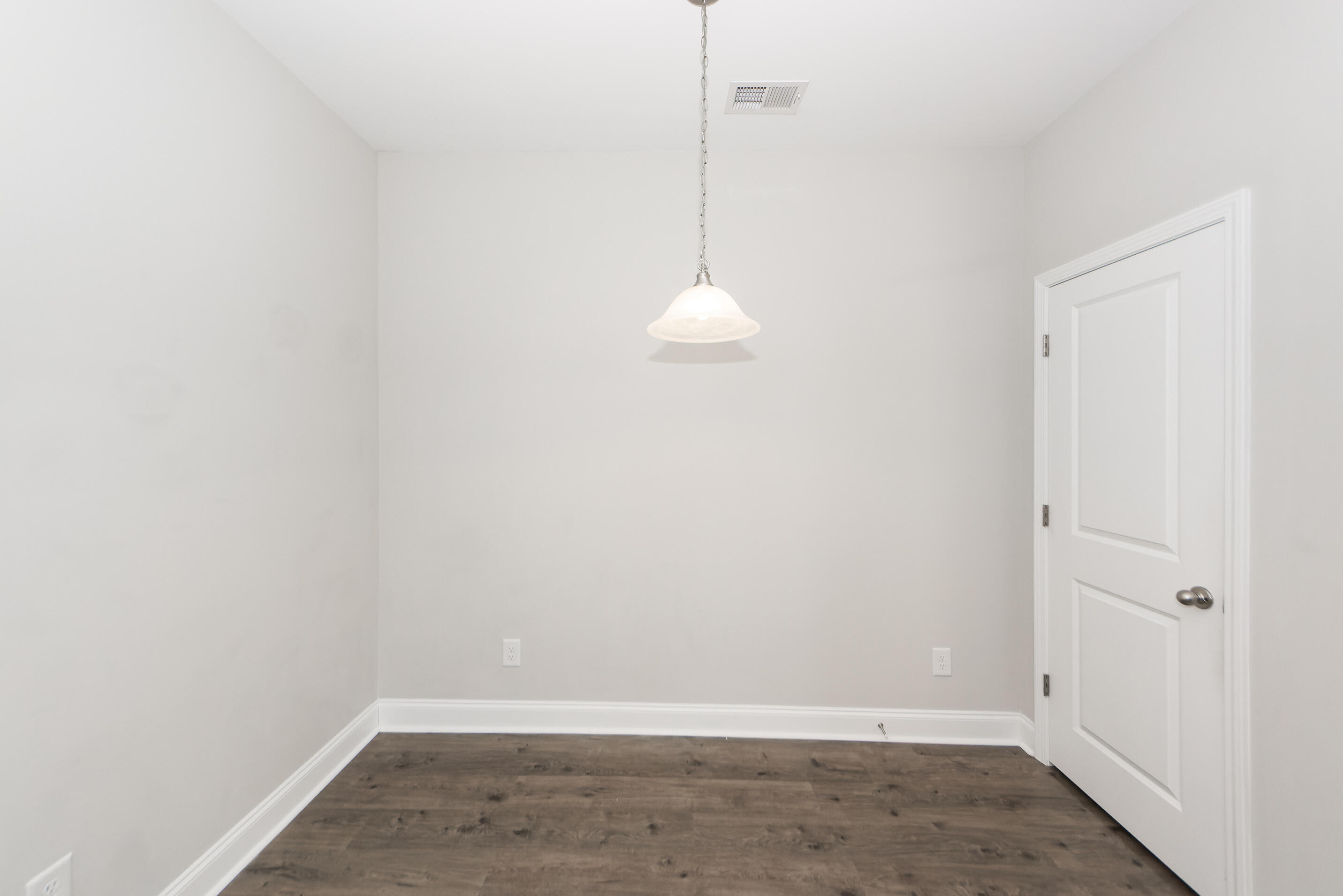 7861 Montview Road North Charleston, SC 29418 - Photo 9 of 36 09