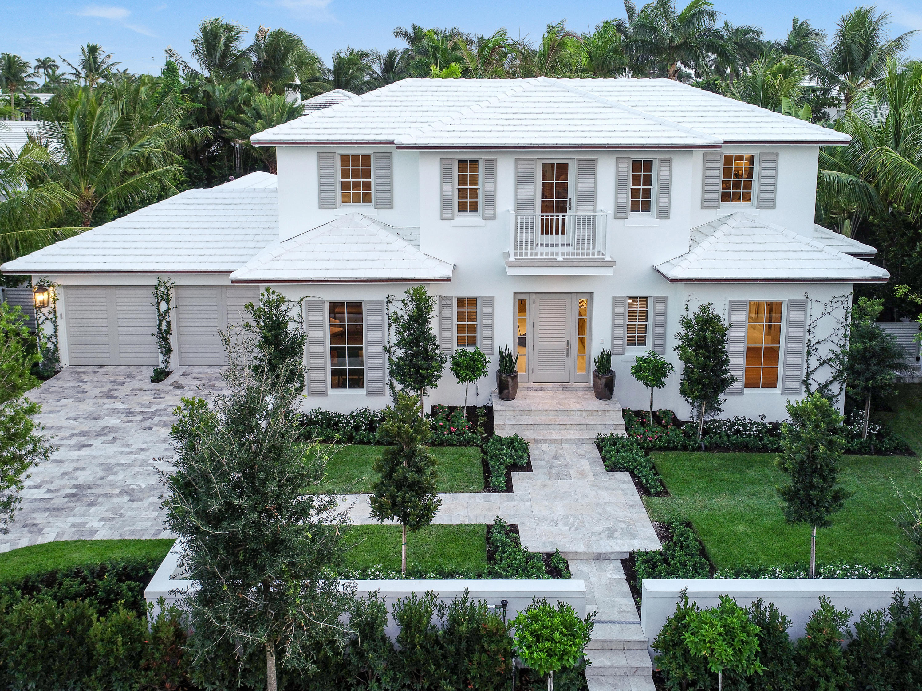 266_Fairview_Road_01