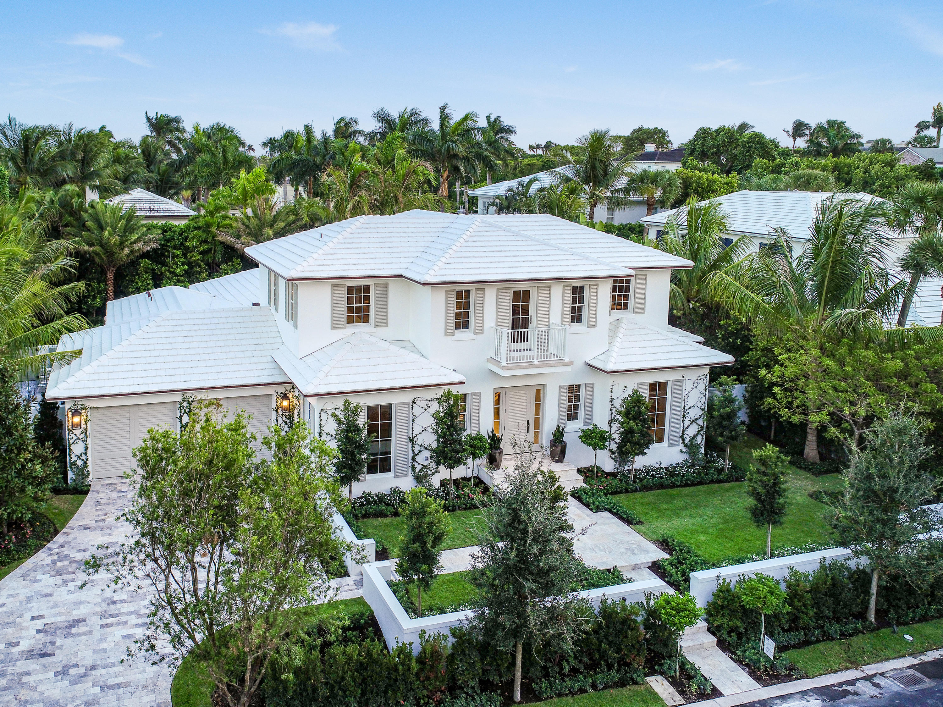 266 Fairview Road Palm Beach, FL 33480 - Photo 2 of 40 266_Fairview_Road_02