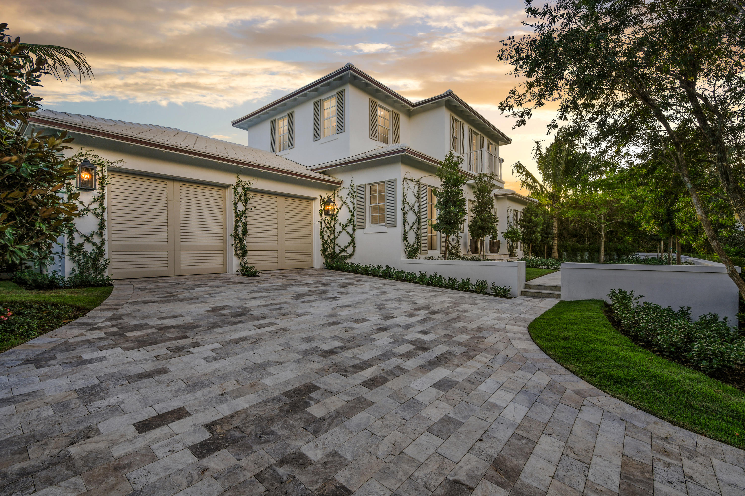 266 Fairview Road Palm Beach, FL 33480 - Photo 3 of 40 266_Fairview_Road_03