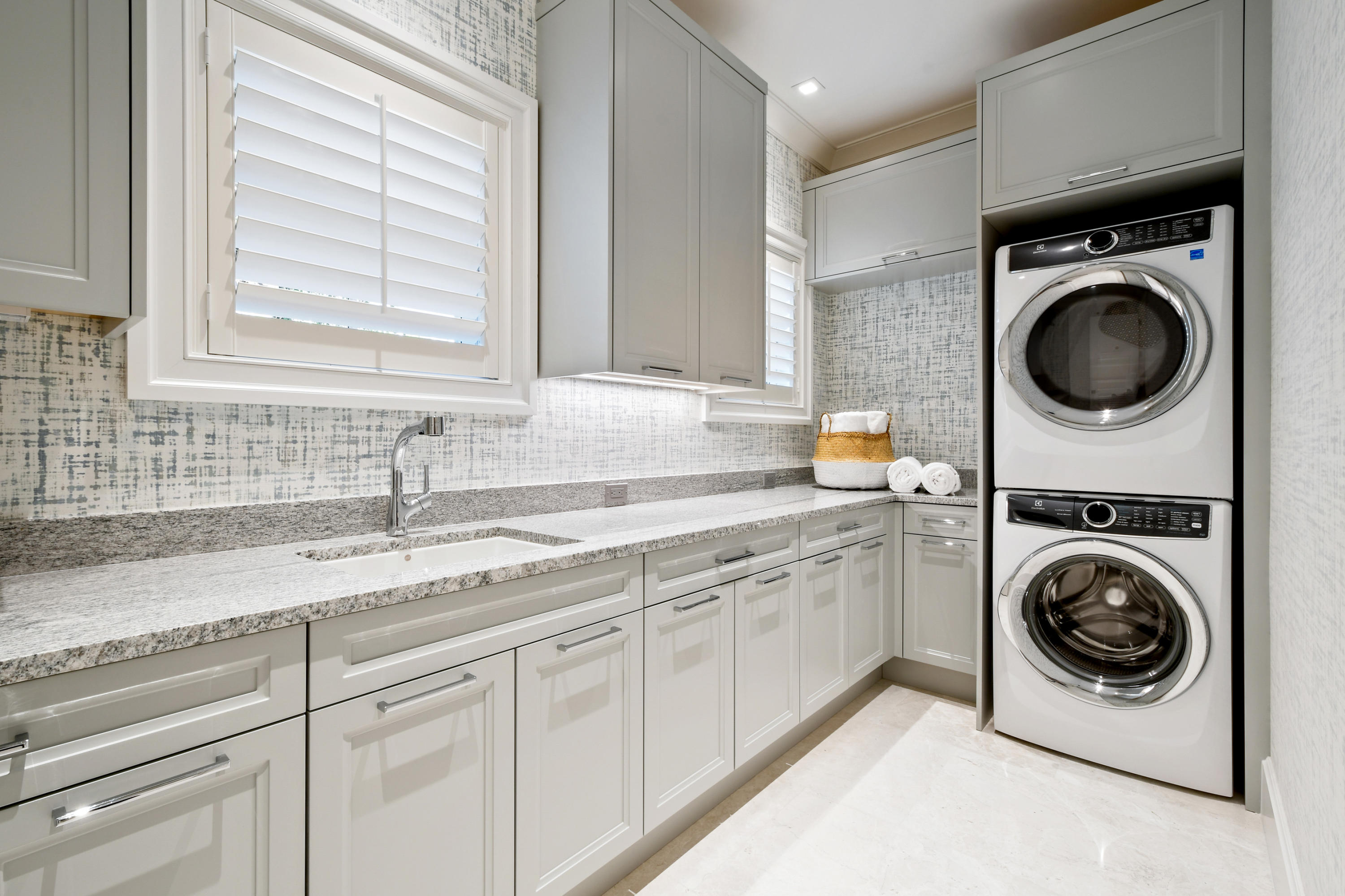 266 Fairview Road Palm Beach, FL 33480 - Photo 21 of 40 266_Fairview_Road_21