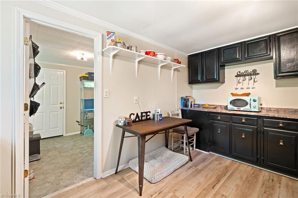 521 Cynthia Road Greensboro, NC 27406 - Photo 21 of 43