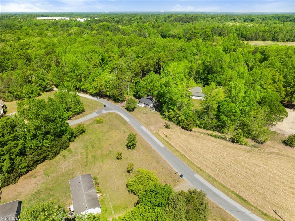 521 Cynthia Road Greensboro, NC 27406 - Photo 33 of 43