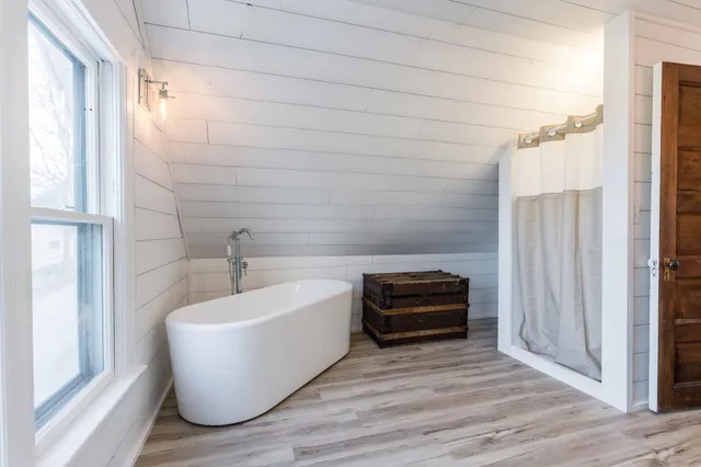 $224,900 | 304 Washington Avenue North, Battle Lake, MN 56515