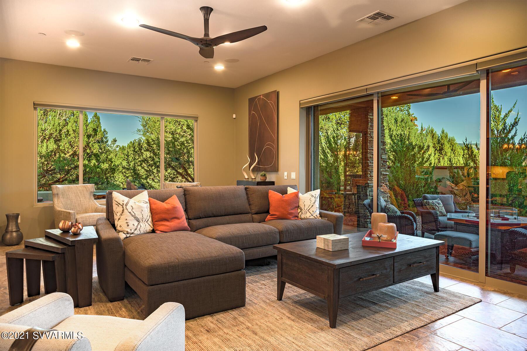 5 Rimstone Circle Sedona, AZ 86336 - Photo 10 of 36 3 GR LIV RM VIEW_5023