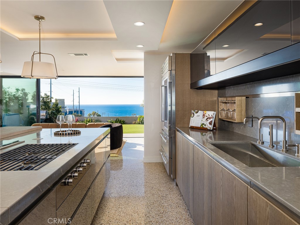 355 Hillcrest Street El Segundo, CA 90245 - Photo 26 of 62