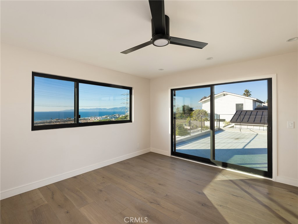 355 Hillcrest Street El Segundo, CA 90245 - Photo 37 of 62