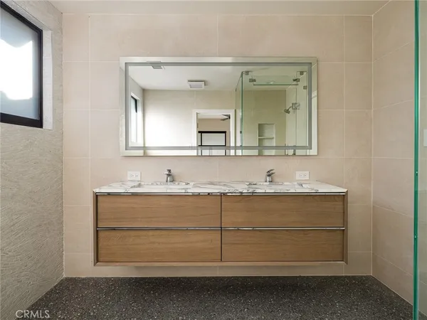 $3,350,000 | 355 Hillcrest Street, El Segundo, CA 90245