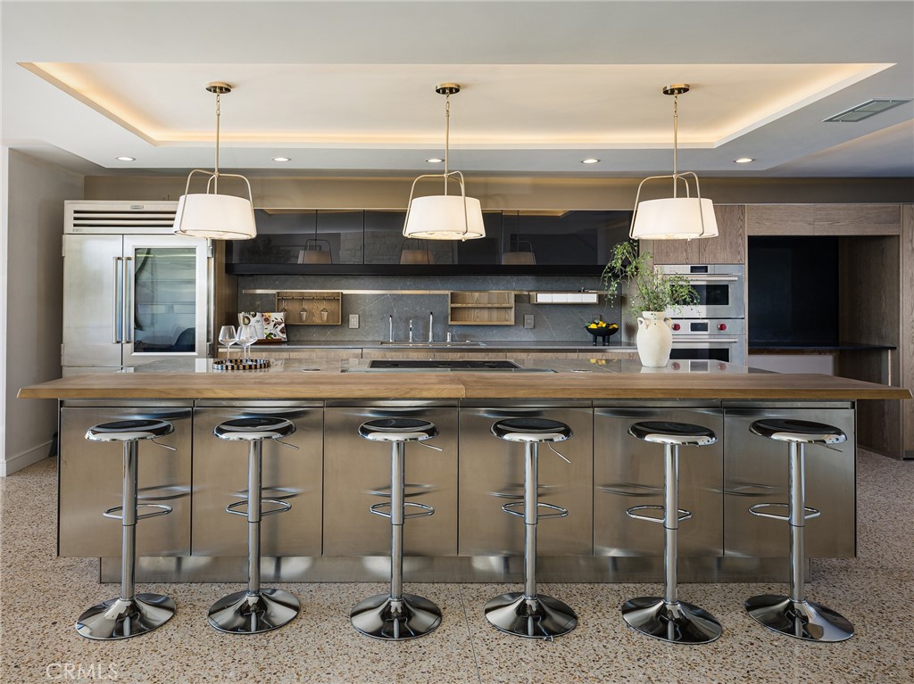 355 Hillcrest Street El Segundo, CA 90245 - Photo 6 of 62