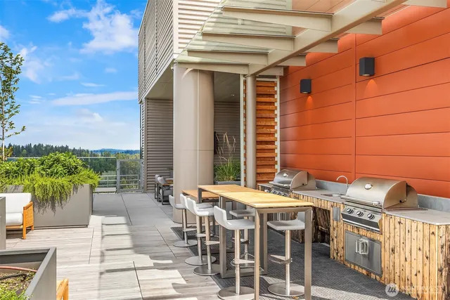 $4,900 | 10232 Northeast 10th Street, Unit 509, Bellevue, WA 98004