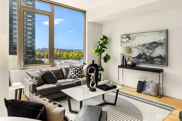 $4,900 | 10232 Northeast 10th Street, Unit 509, Bellevue, WA 98004