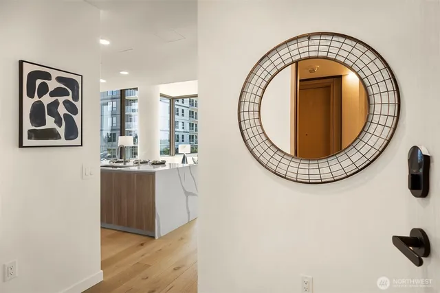 $4,900 | 10232 Northeast 10th Street, Unit 509, Bellevue, WA 98004