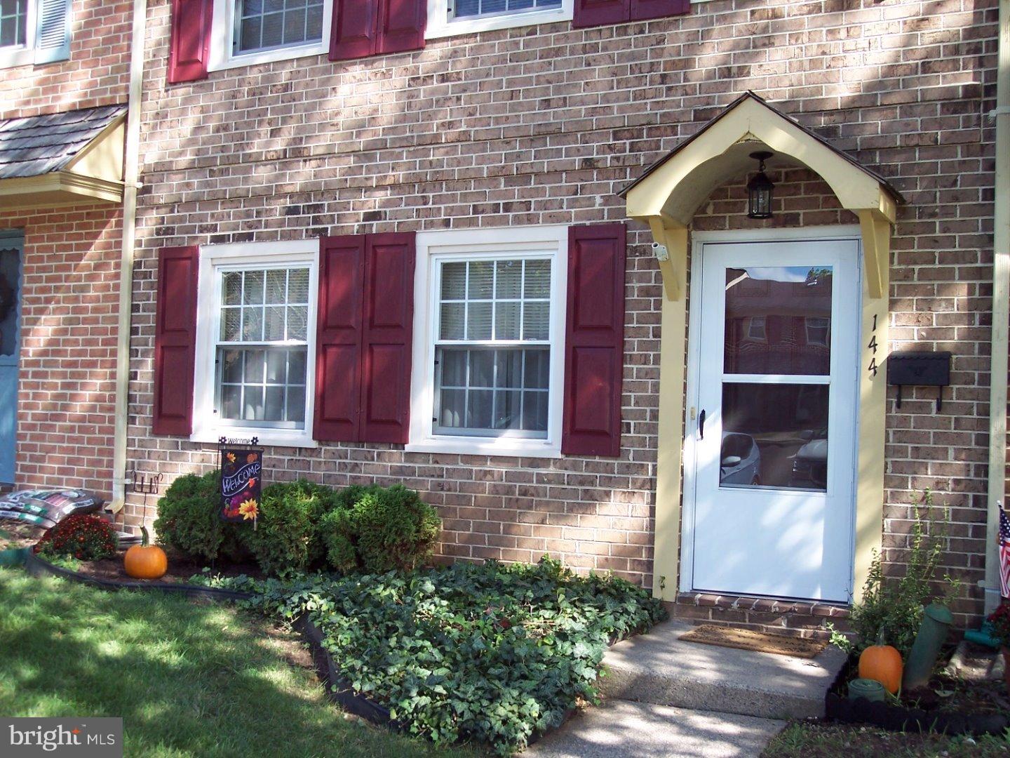 144 Stonegate Road Quakertown, PA 18951 - Photo 2 of 23 Exterior