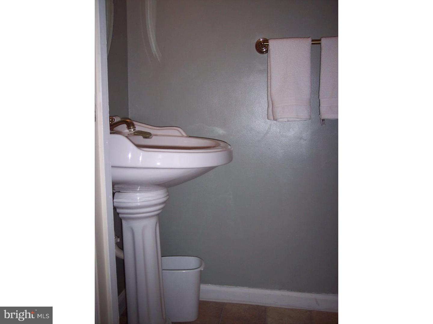 144 Stonegate Road Quakertown, PA 18951 - Photo 10 of 23 Half Bath
