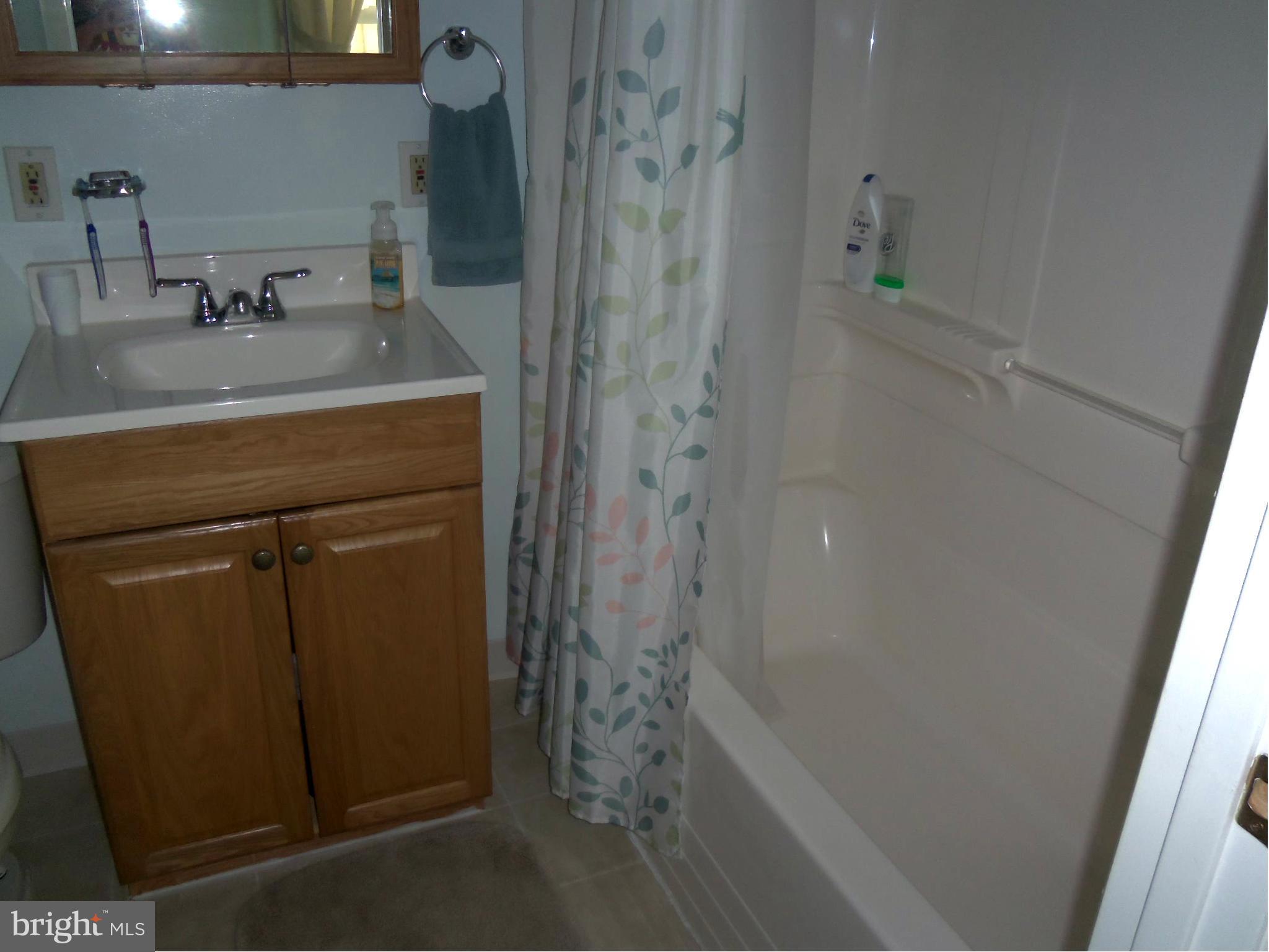 841 Security Road Hagerstown, MD 21740 - Photo 9 of 19 Bath on 1st floor
