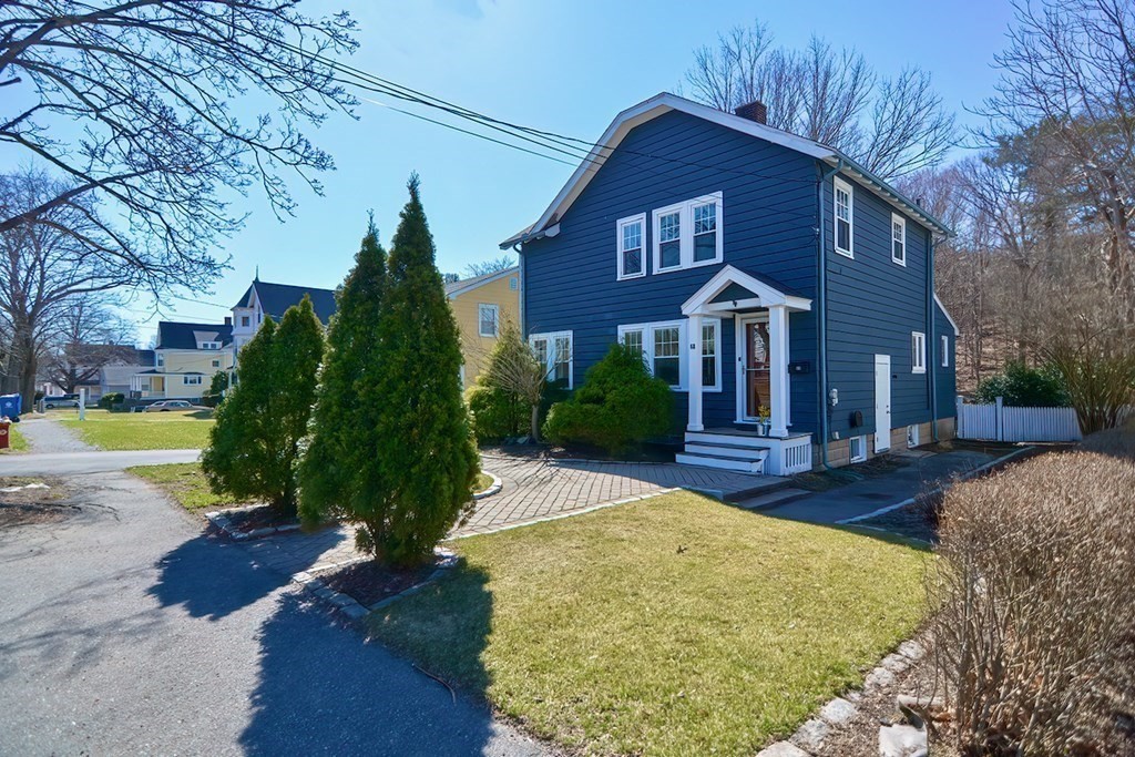 68 Spring Street Wakefield, MA 01880 - Photo 1 of 38