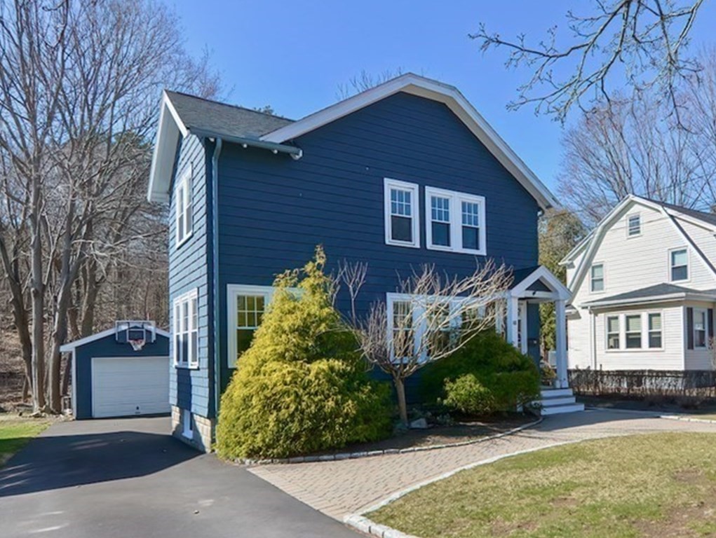 68 Spring Street Wakefield, MA 01880 - Photo 2 of 38