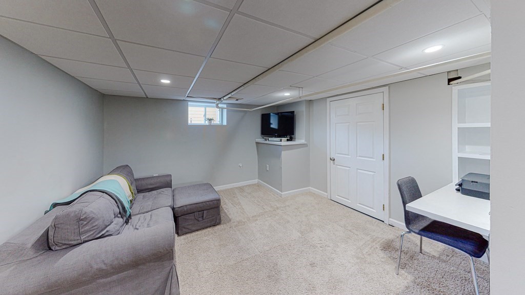 68 Spring Street Wakefield, MA 01880 - Photo 30 of 38