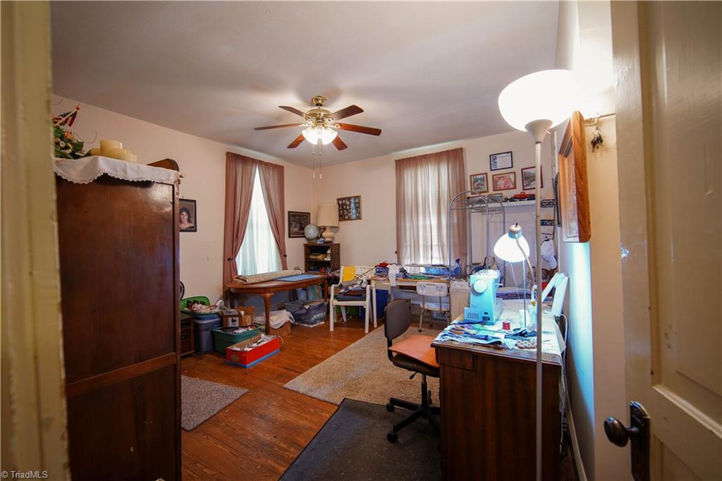 449 Frank Fleer Road Lexington, NC 27292 - Photo 5 of 22 Gallery Image 5
