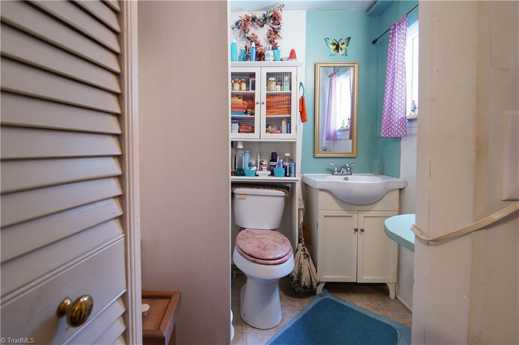 449 Frank Fleer Road Lexington, NC 27292 - Photo 10 of 22 Gallery Image 10