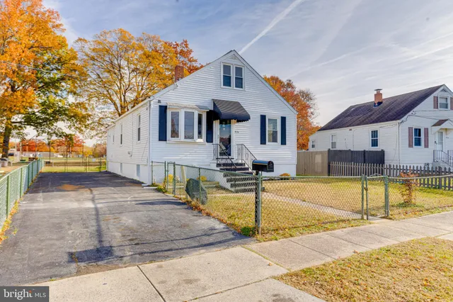 $329,990 | 974 Martin Road, Baltimore, MD 21221