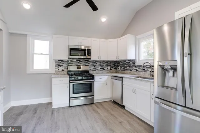 $329,990 | 974 Martin Road, Baltimore, MD 21221