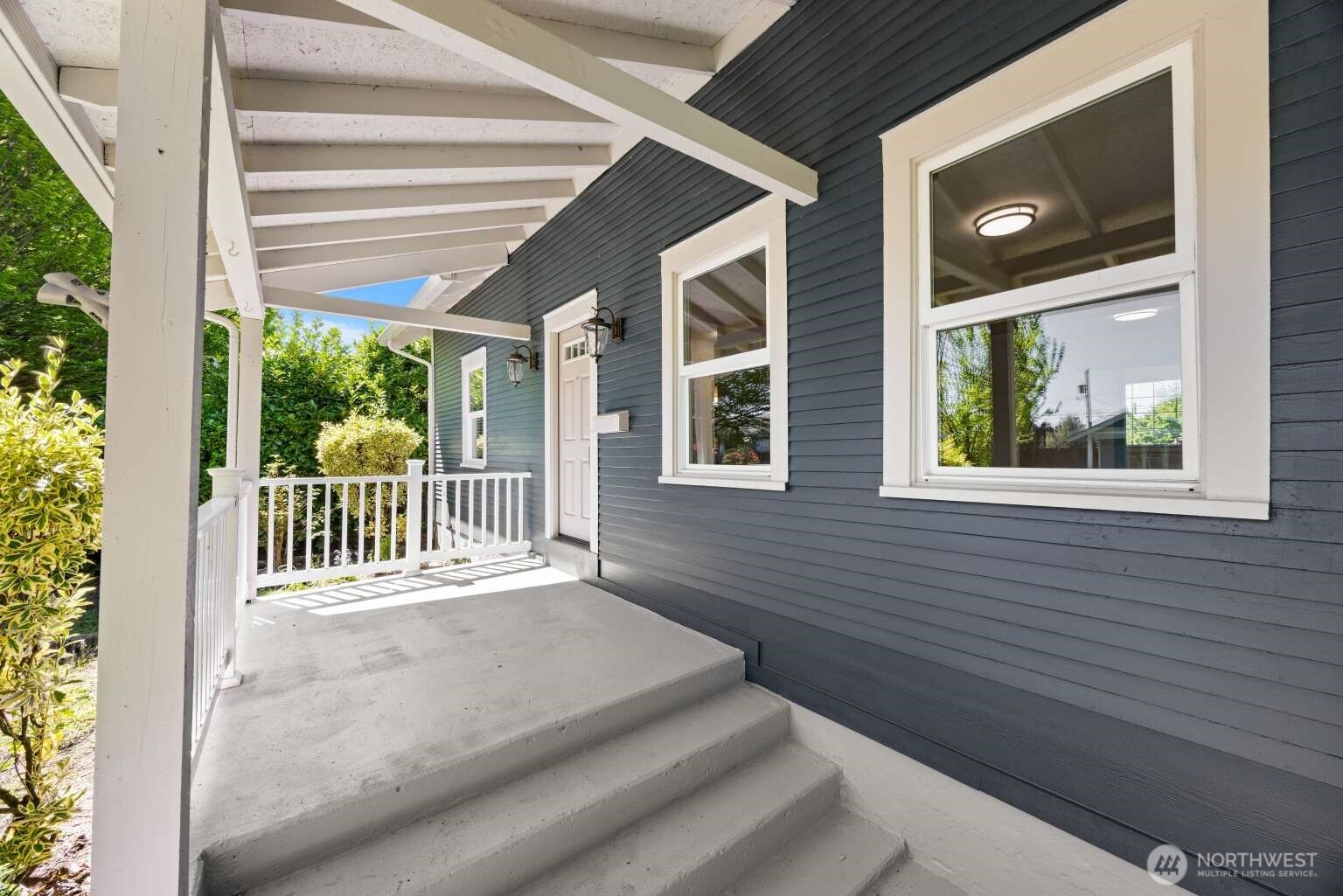 471 16th Avenue Longview, WA 98632 - Photo 4 of 27
