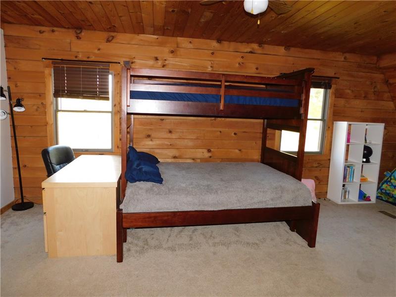 3 Upper Cove Road Washington, PA 15301 - Photo 14 of 20 3 Upper Cove Rd. Third bedroom.