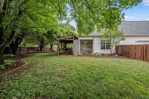 $432,500 | 3342 Meadowhill Drive, Murfreesboro, TN 37130