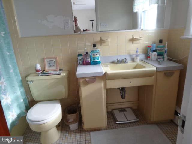 12171 Fairview Lane Ridge, MD 20680 - Photo 14 of 30 Bath (Master)