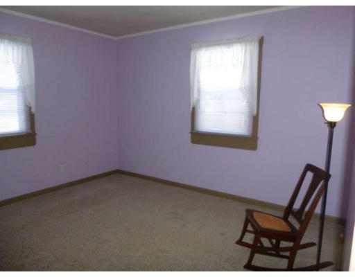 726 Benson Road Northbridge, MA 01588 - Photo 17 of 22 Gallery Image 17