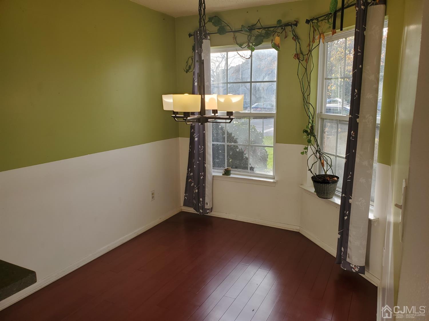 148 Nebula Road Piscataway, NJ 08854 - Photo 6 of 22 a view of small space