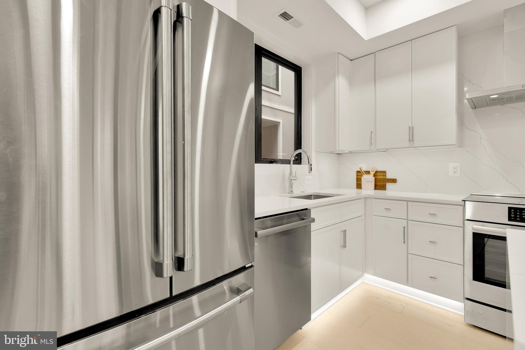 509 L Street Northeast, Unit 4B Washington, DC 20002 - Photo 10 of 44 Gallery Image 10
