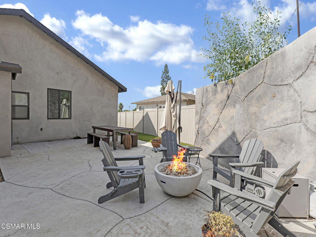 391 Grandview Circle Camarillo, CA 93010 - Photo 43 of 51