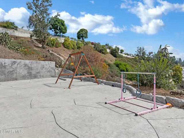 $1,125,000 | 391 Grandview Circle, Camarillo, CA 93010