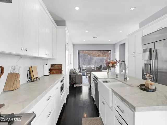 $1,125,000 | 391 Grandview Circle, Camarillo, CA 93010