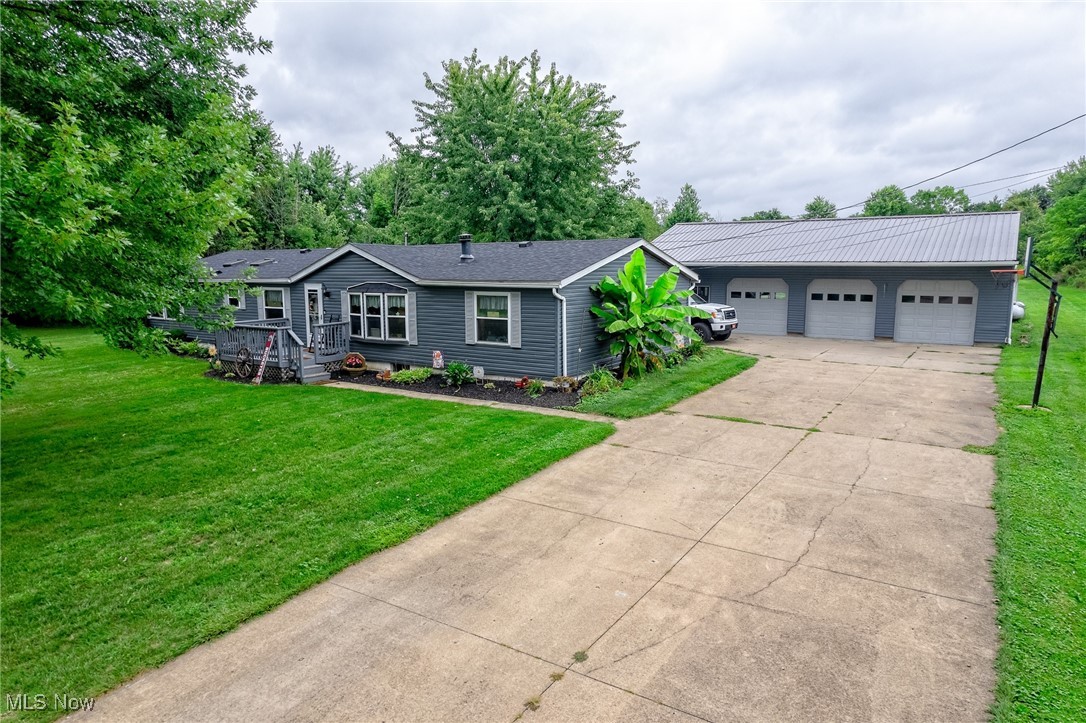 10037 Homestead Road Wadsworth, OH 44281 - Photo 1 of 31 Gallery Image 1