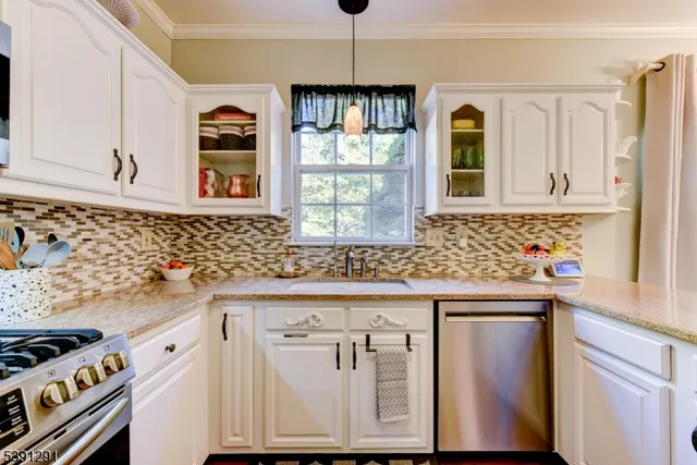 $749,900 | 2 Carlisle Road, Somerville, NJ 08876