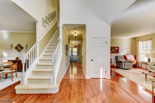 $749,900 | 2 Carlisle Road, Somerville, NJ 08876